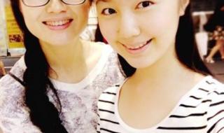 步步高点读机小女孩